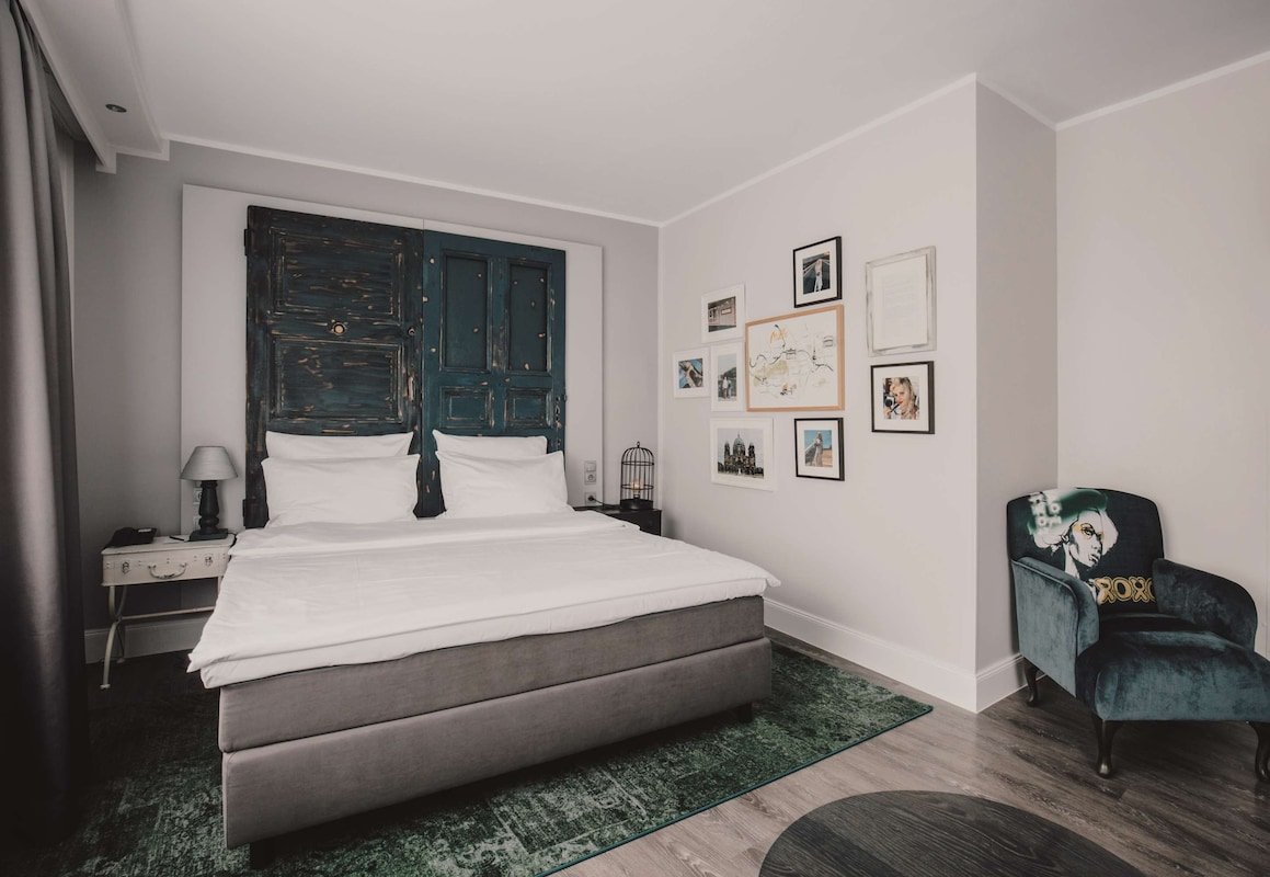 16256-152337-f75908772_3xl