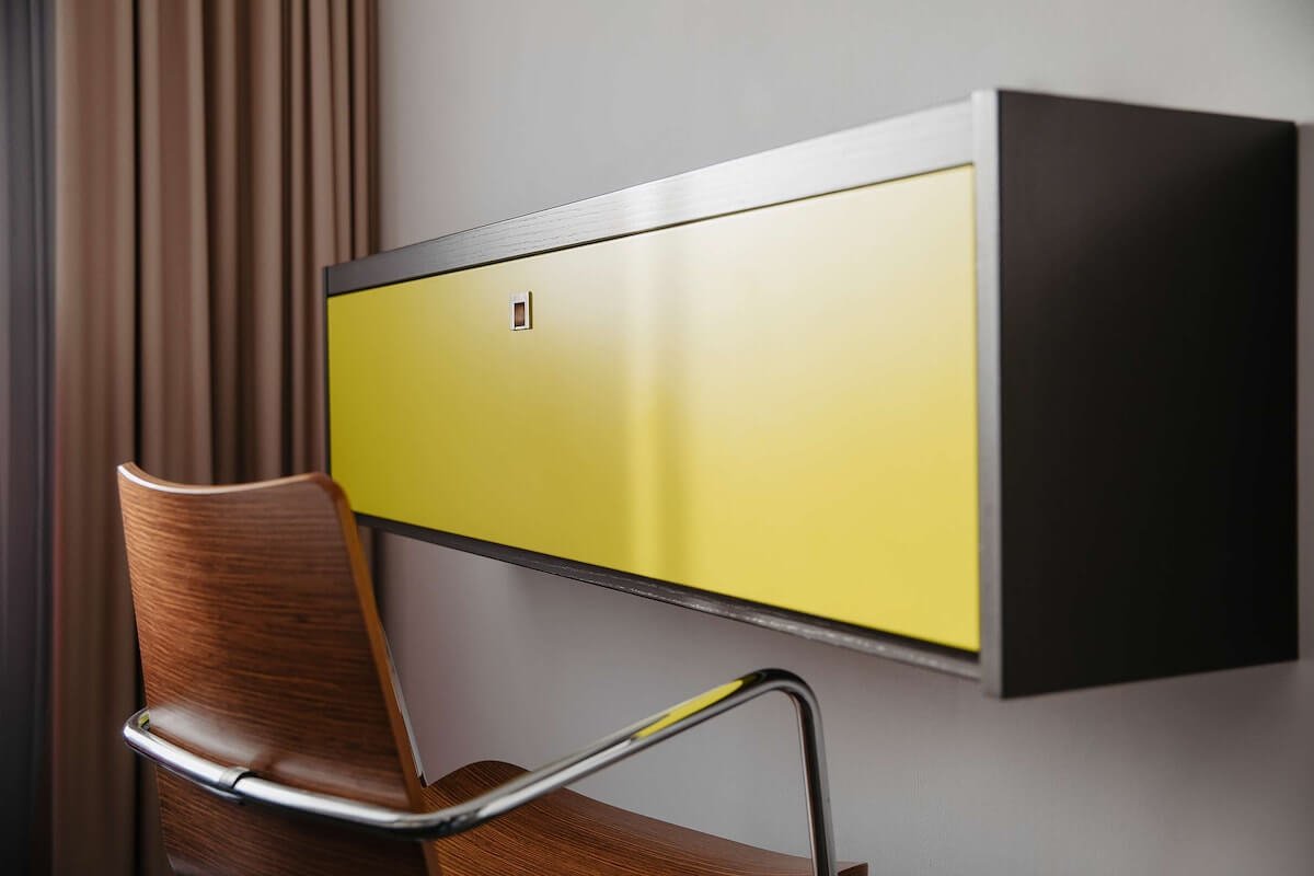 16256-152337-f75936710_3xl