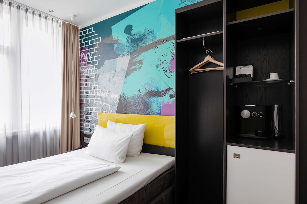 16256-152337-f75936794_3xl